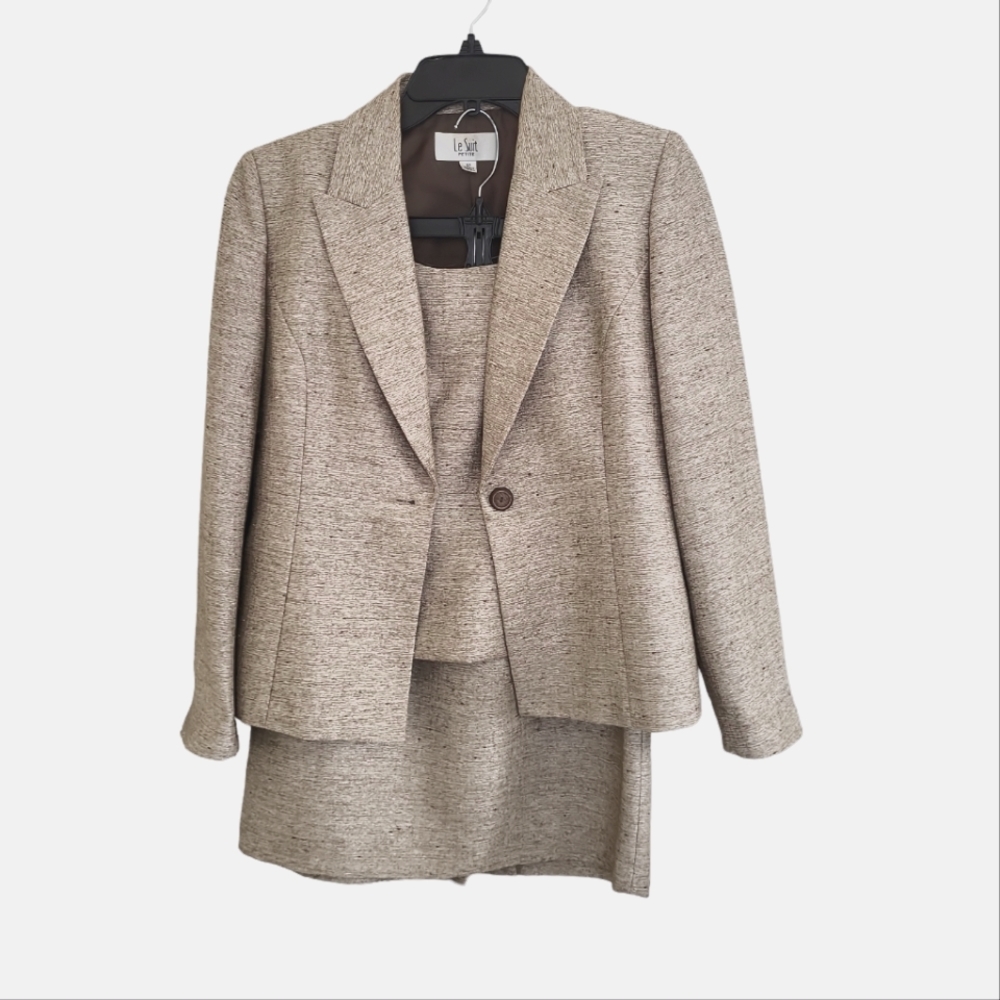 EUC 3 pcs set Le Suit tan metallic blazer jacket tank top pencil skirt suit set